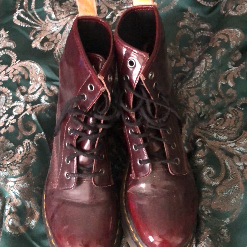 women's doc marten boots size 10